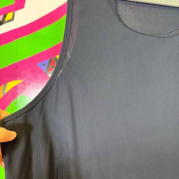 Zyia, Ribbed Muscle Tank. Size XXXL. Black. In excellent condition! - Picture 2 of 4